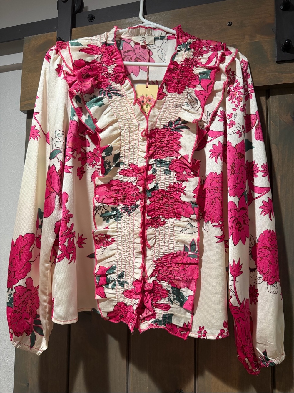 entro Pink Floral Ruffle V-Neck Blouse